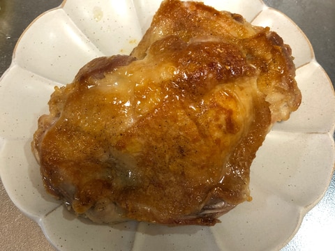 鶏モモ肉のソテー★バター醤油